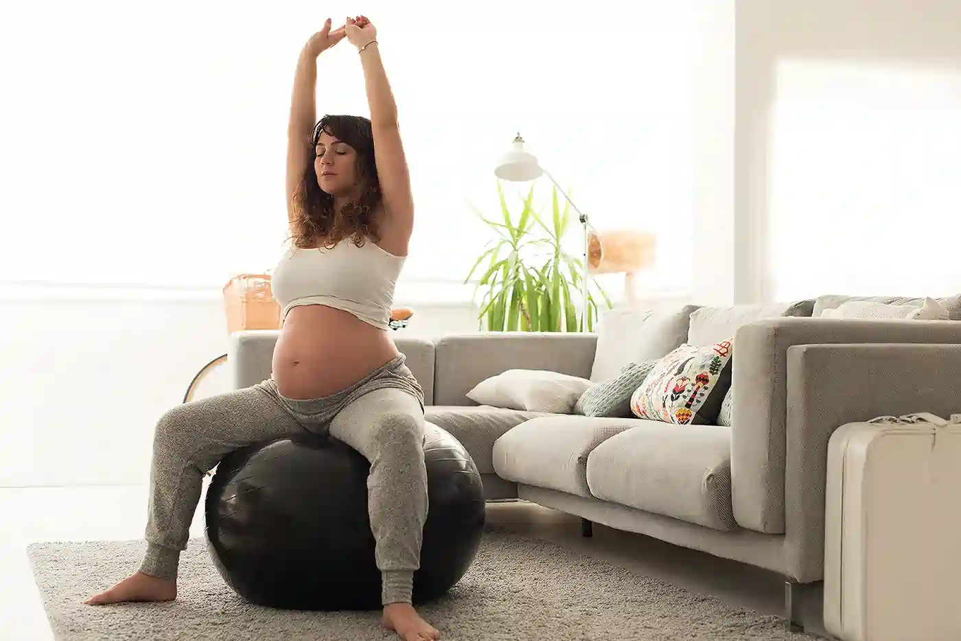How to Support Your Core Safely During Pregnancy Kings Langley